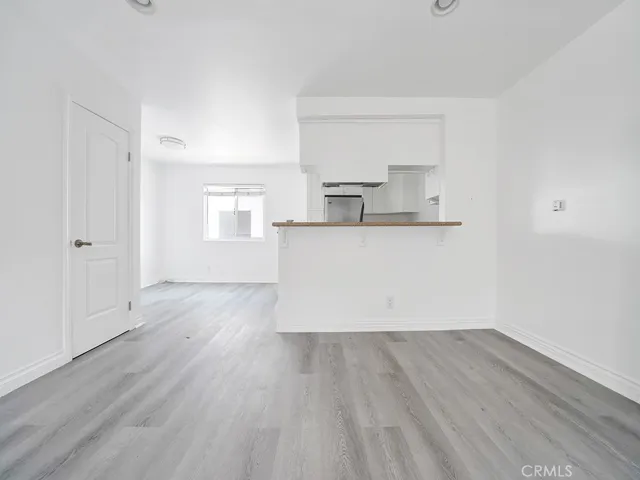 1100 Walnut Avenue 9, Long Beach, California 90813