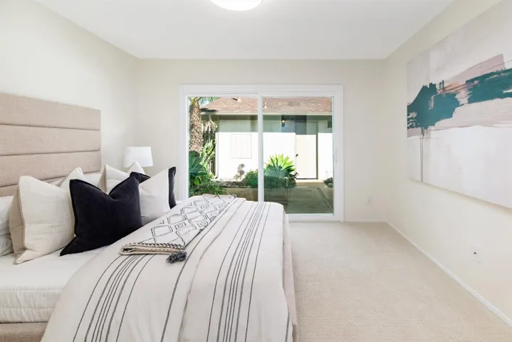 208 Via Osuna, Rancho Santa Fe, California 92091