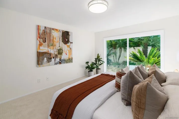 208 Via Osuna, Rancho Santa Fe, California 92091