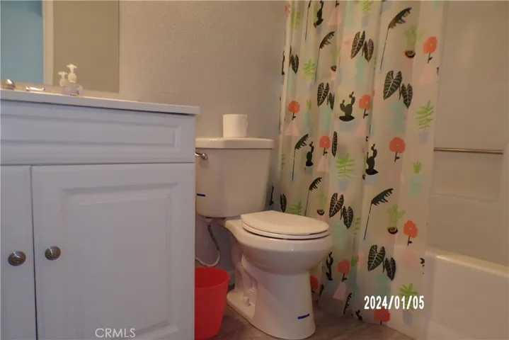 6449 Balboa Avenue, Yucca Valley, California 92284