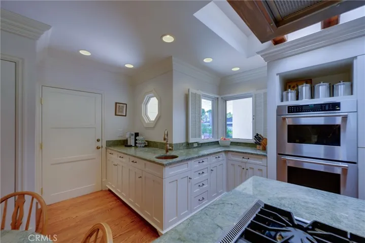 1545 Palos Verdes Drive W, Palos Verdes Estates, California 90274
