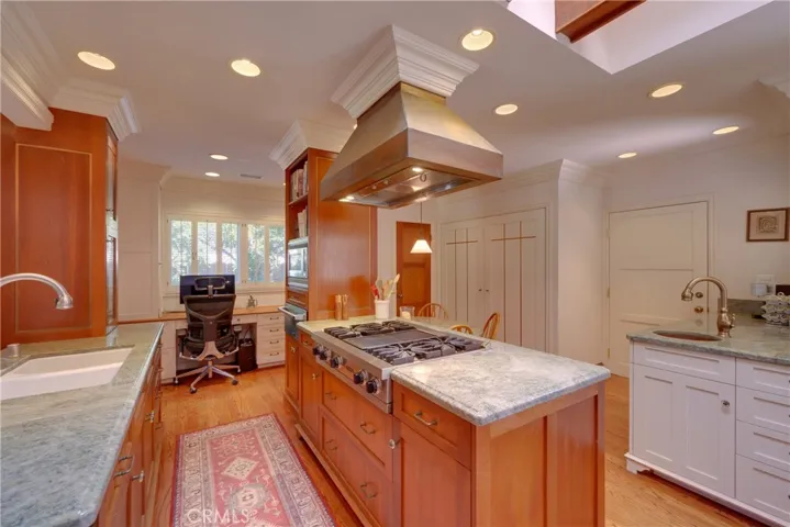 1545 Palos Verdes Drive W, Palos Verdes Estates, California 90274