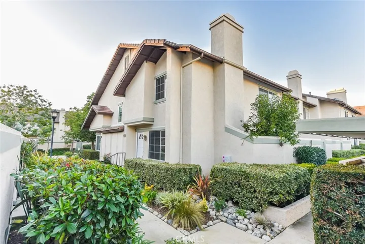 23 Oxford 17, Irvine, California 92612