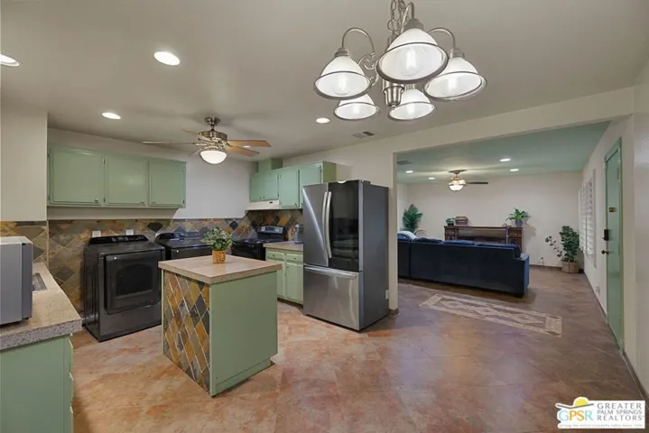12950 Deodar Avenue, Desert Hot Springs, California 92240