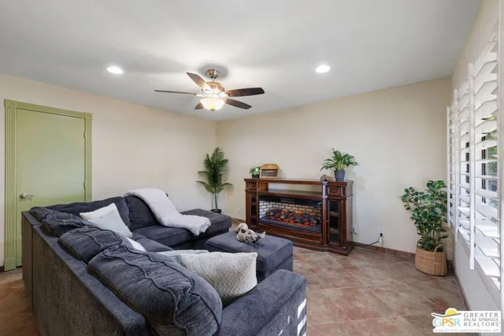 12950 Deodar Avenue, Desert Hot Springs, California 92240