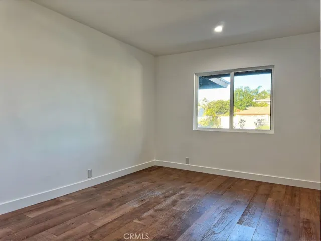 190 E Gainsborough Road, Thousand Oaks, California 91360