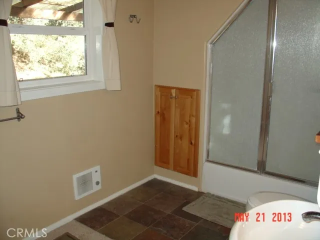Master bedroom bathroom
