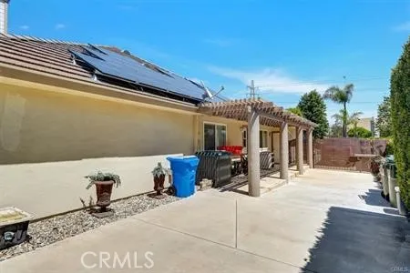 2367 Fox Ridge Way, Upland, California 91784