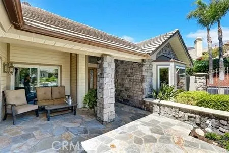 2367 Fox Ridge Way, Upland, California 91784