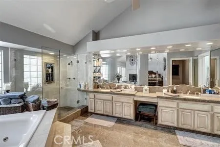 2367 Fox Ridge Way, Upland, California 91784