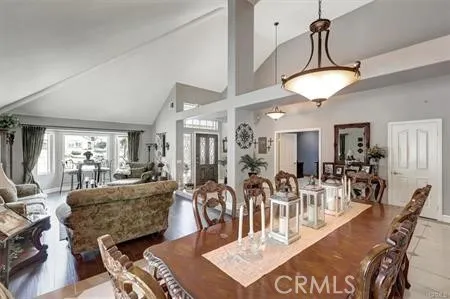 2367 Fox Ridge Way, Upland, California 91784