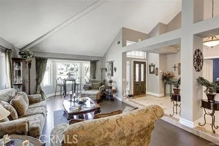 2367 Fox Ridge Way, Upland, California 91784