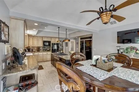 2367 Fox Ridge Way, Upland, California 91784