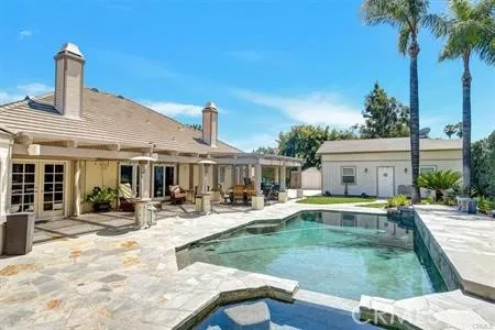 2367 Fox Ridge Way, Upland, California 91784