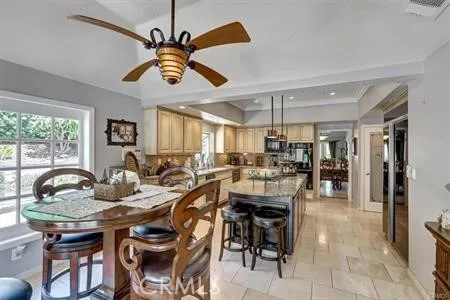 2367 Fox Ridge Way, Upland, California 91784