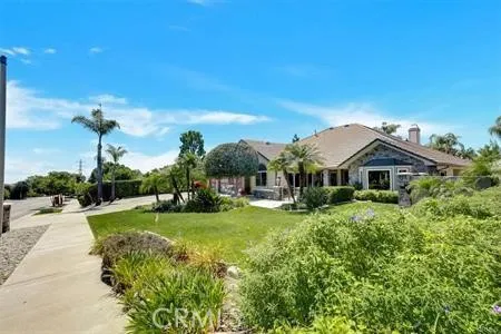 2367 Fox Ridge Way, Upland, California 91784