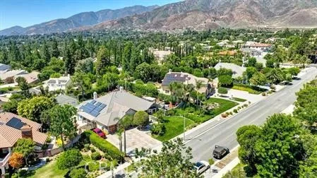 2367 Fox Ridge Way, Upland, California 91784