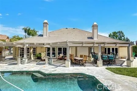 2367 Fox Ridge Way, Upland, California 91784