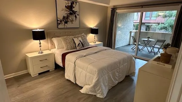 440 Cesano Court 211, Palo Alto, California 94306
