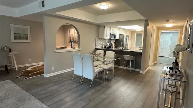 440 Cesano Court 211, Palo Alto, California 94306