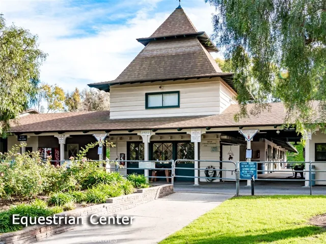 5519 Paseo Del Lago E 2b, Laguna Woods, California 92637
