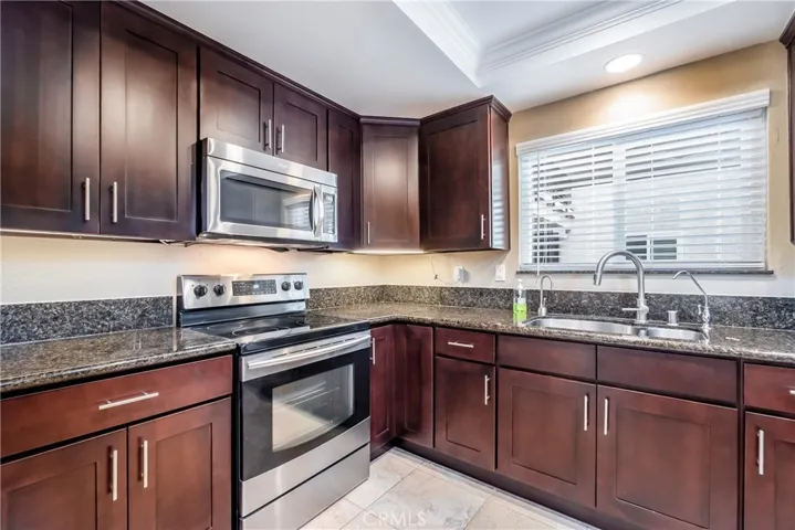 5519 Paseo Del Lago E 2b, Laguna Woods, California 92637