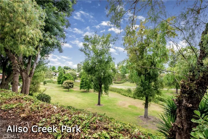 5519 Paseo Del Lago E 2b, Laguna Woods, California 92637