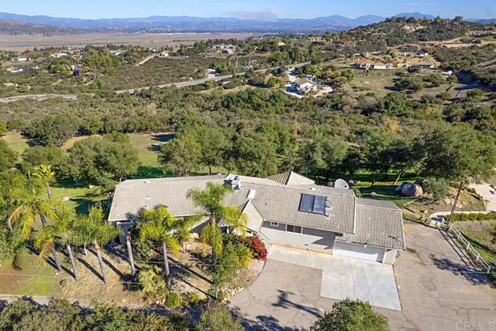 17053 Quail Crossing, Ramona, California 92065