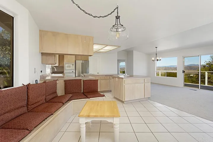 17053 Quail Crossing, Ramona, California 92065