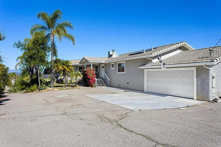 17053 Quail Crossing, Ramona, California 92065