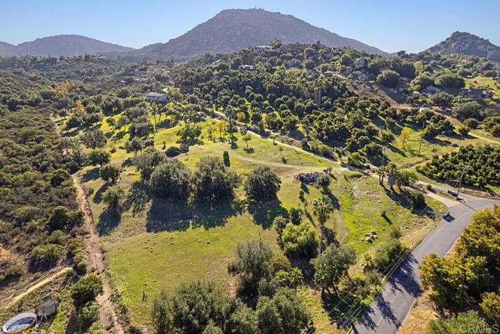 17053 Quail Crossing, Ramona, California 92065