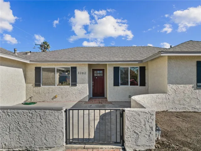 3262 Black Avenue, Simi Valley, California 93063