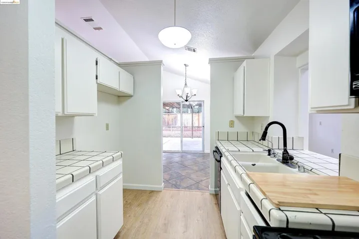 1861 Concannon Drive, Oakley, California 94561-9999
