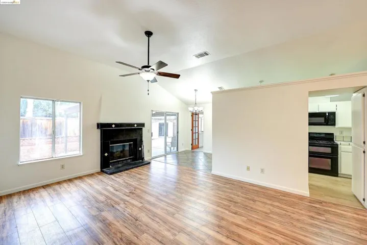 1861 Concannon Drive, Oakley, California 94561-9999