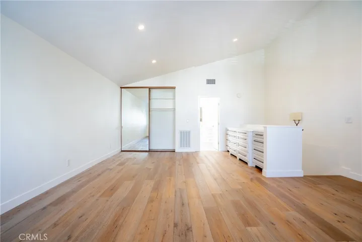 10926 Bluffside Drive 9, Studio City, California 91604