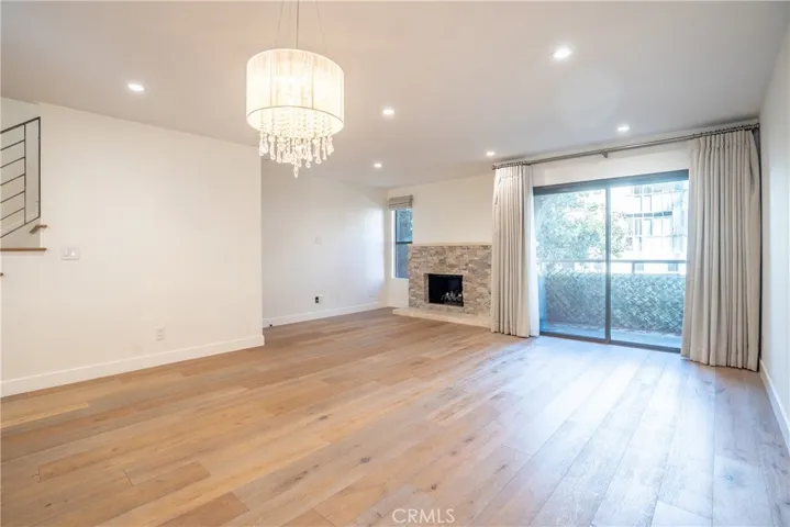 10926 Bluffside Drive 9, Studio City, California 91604
