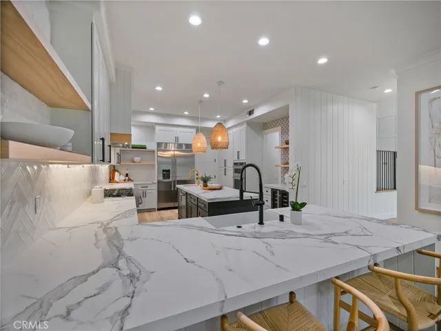 6507 Havenwood Circle, Huntington Beach, California 92648