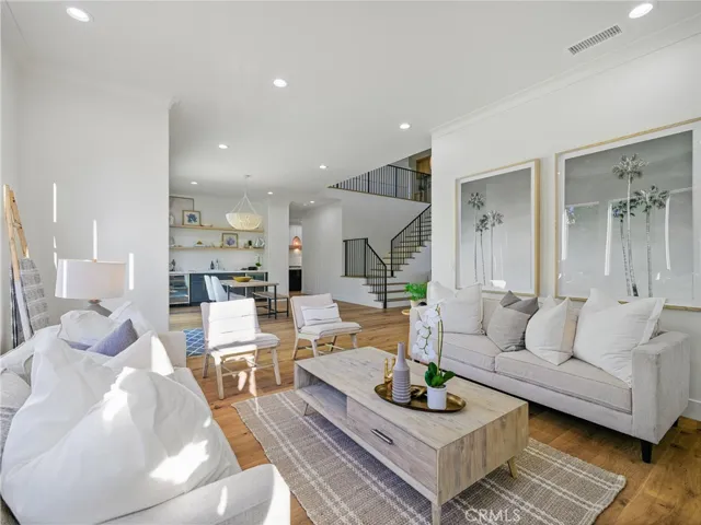 6507 Havenwood Circle, Huntington Beach, California 92648