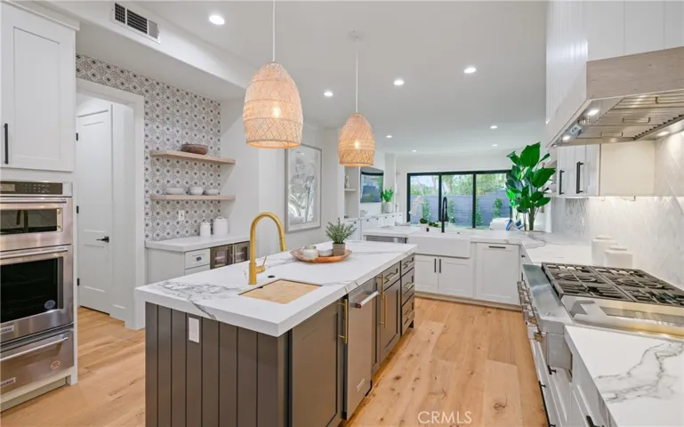 6507 Havenwood Circle, Huntington Beach, California 92648