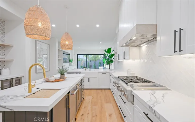 6507 Havenwood Circle, Huntington Beach, California 92648