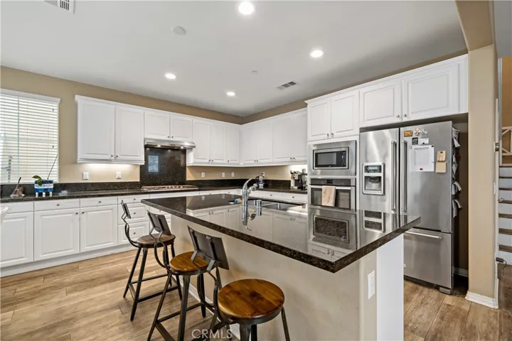 32354 Turner Lane, Temecula, California 92592