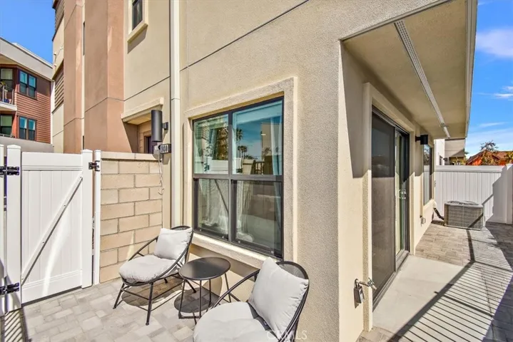 1030 S Harbor Boulevard, Oxnard, California 93035