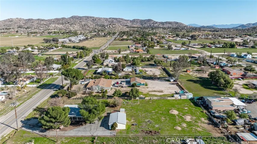 28111 Ellis Avenue, Menifee, California 92585