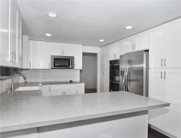 6371 Reubens Drive, Huntington Beach, California 92647