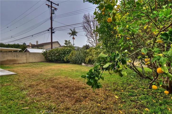 6371 Reubens Drive, Huntington Beach, California 92647