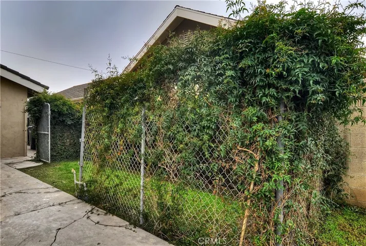 6371 Reubens Drive, Huntington Beach, California 92647
