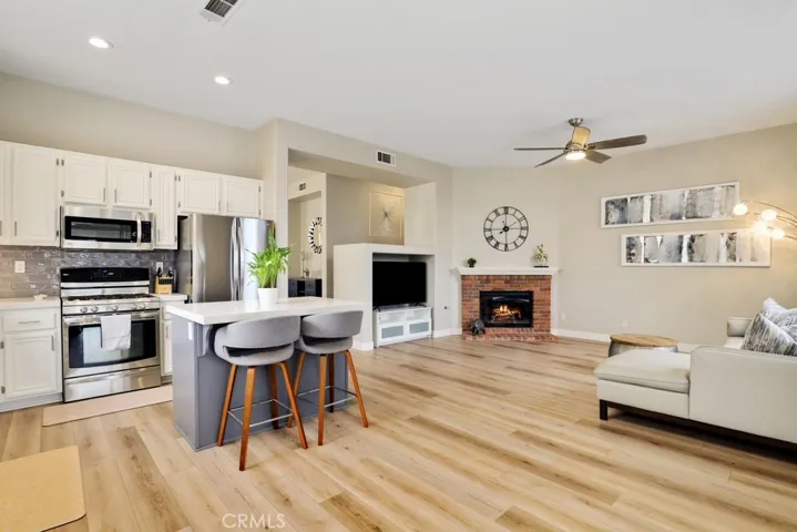 32028 Via Bonilla, Temecula, California 92592