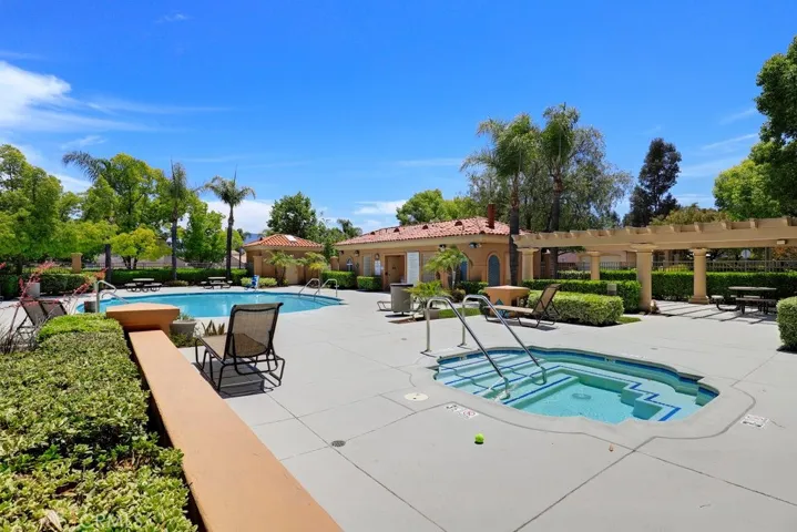 32028 Via Bonilla, Temecula, California 92592