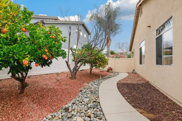 32028 Via Bonilla, Temecula, California 92592