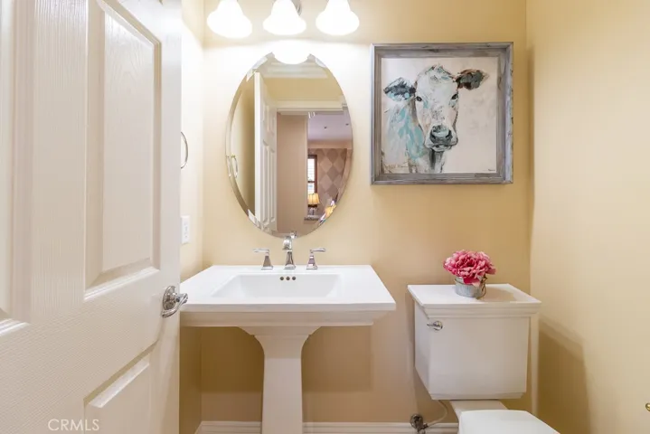 12220 Hondero Court, Granada Hills, California 91344
